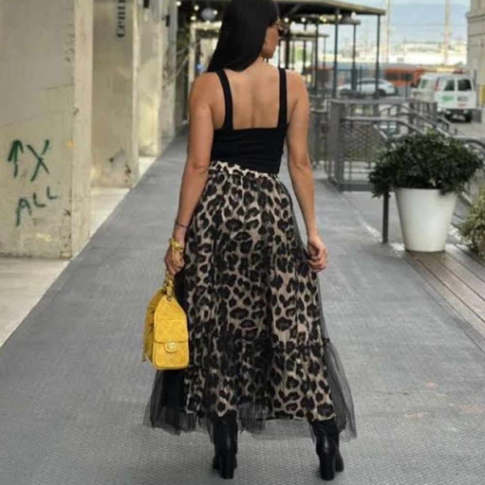 ShopEvelynne Leopard Print Maxi Skirt with Black Tulle - Picture 5 of 5